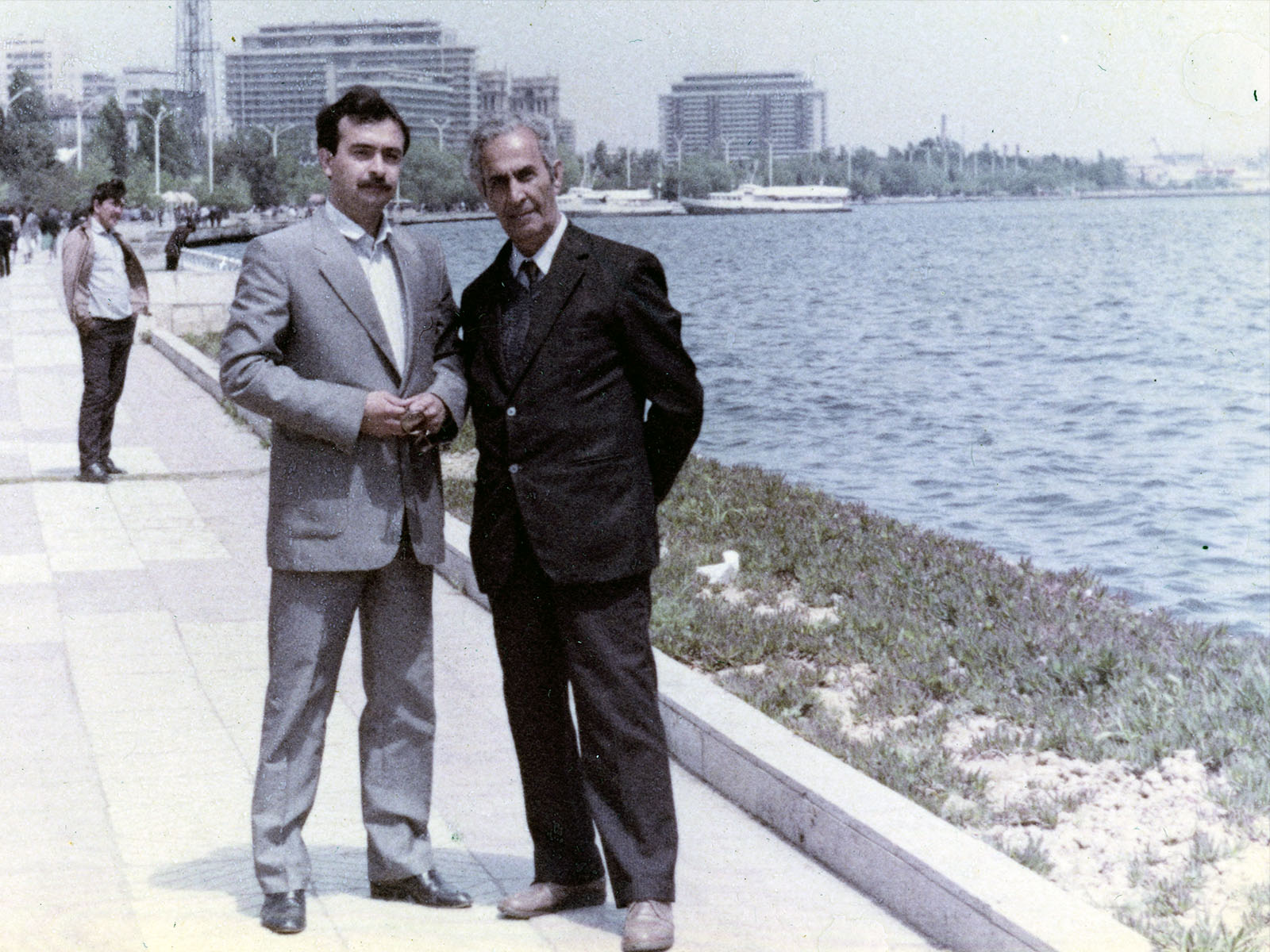 Kamil Khanlarov on the boulevard